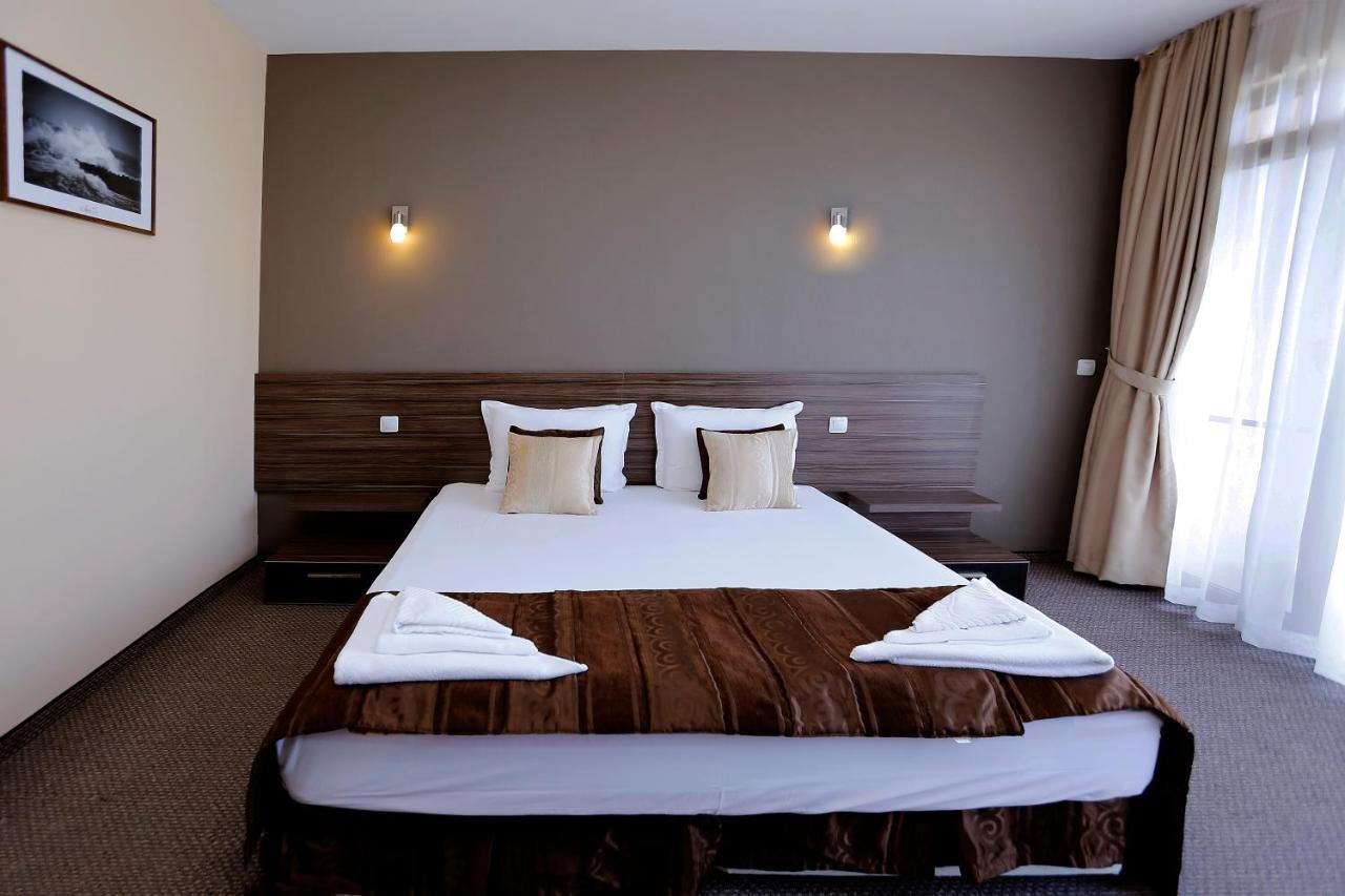 Coral Hotel Pomorie Eksteriør bilde